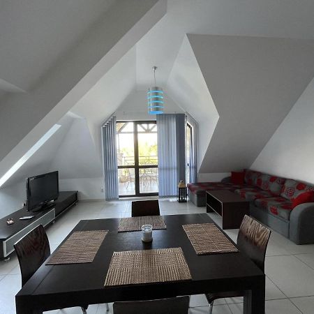 Stunning 2-Bed Apartment In Sea Resort Varna Saints Constantine and Helena Luaran gambar